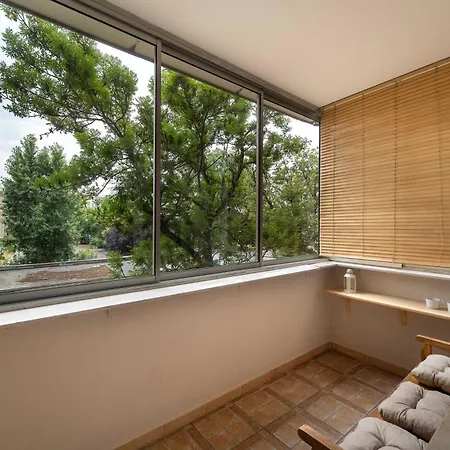 Family With Balcony In By Renters * Breslau